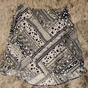 Roz & Ali Elastic Band Flare Skirt